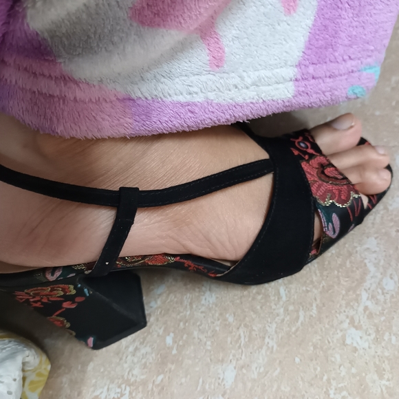 Vero moda new heels..no tags condition new - Picture 7 of 9